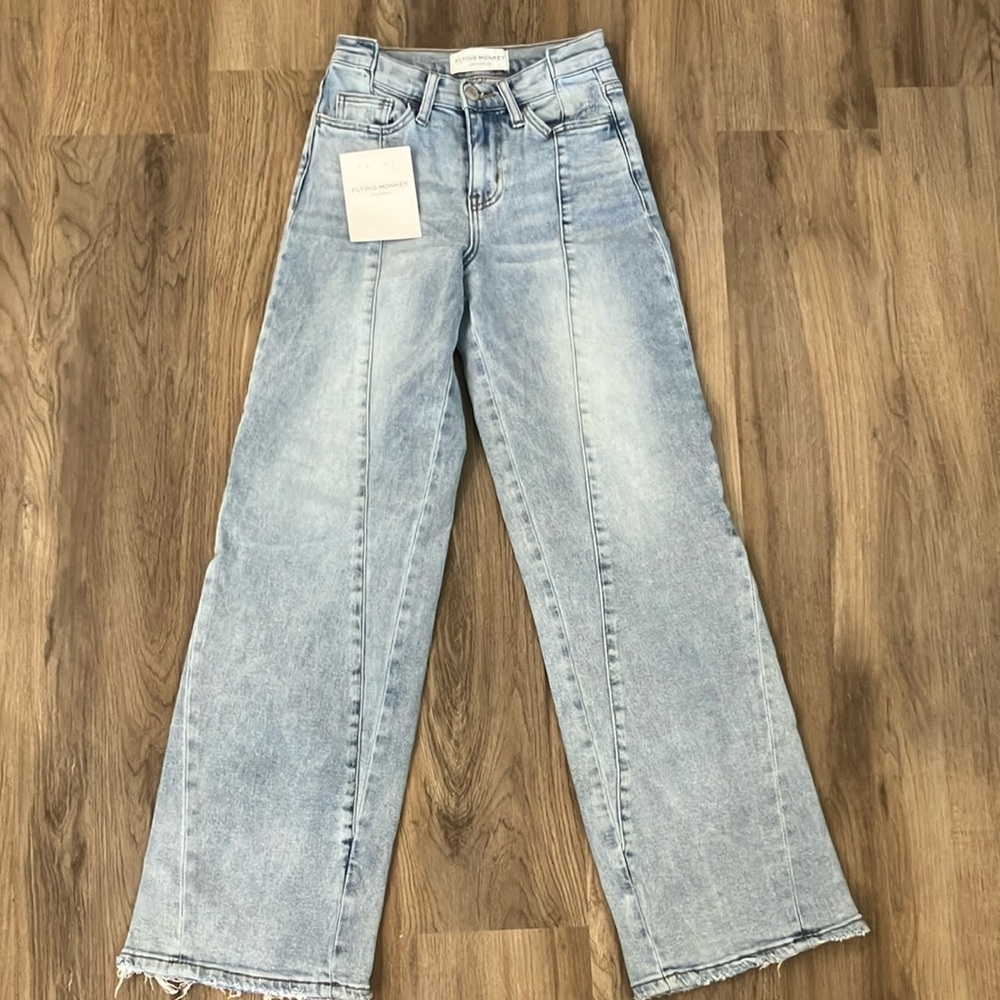 Loose high rise Flying Monkey jeans size 23